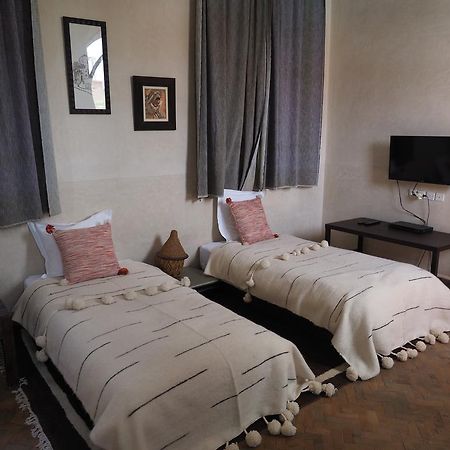 Le Cazar Hotel El Ain Eksteriør billede