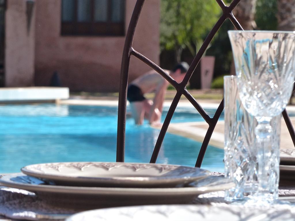 Le Cazar Hotel El Ain Eksteriør billede