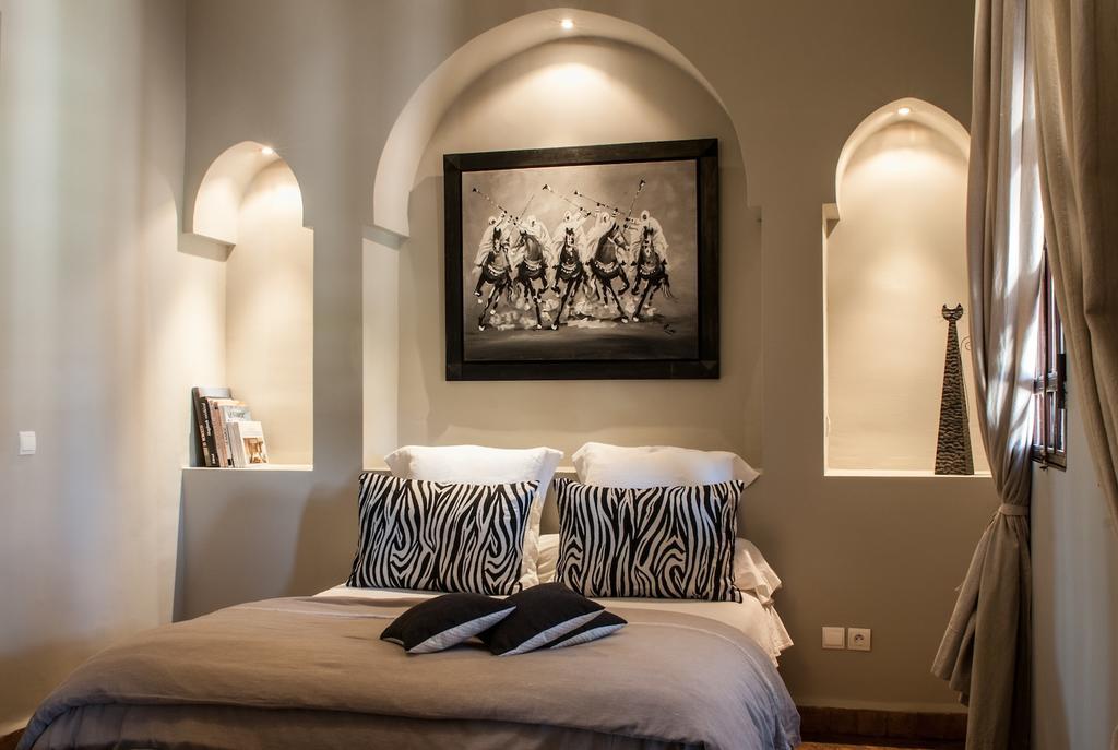 Le Cazar Hotel El Ain Eksteriør billede