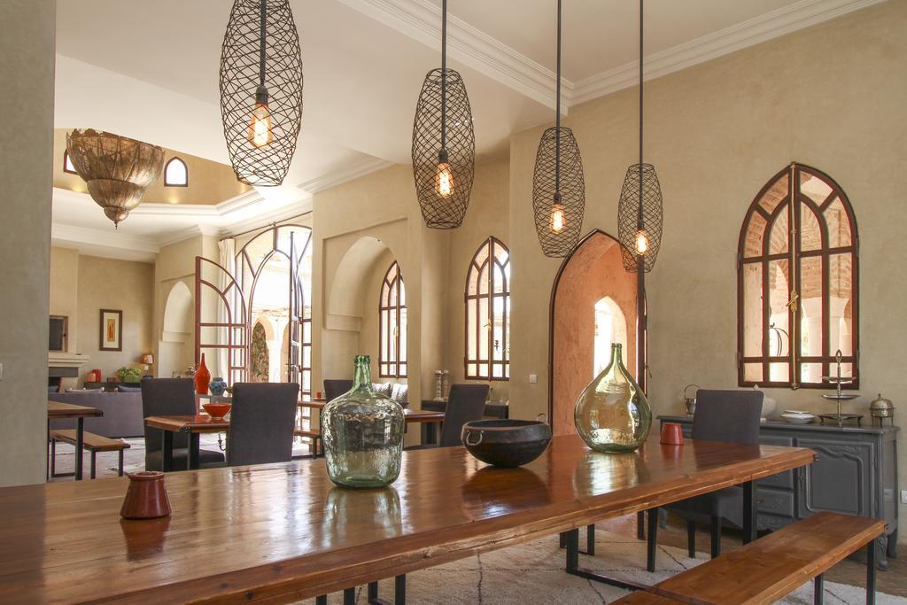 Le Cazar Hotel El Ain Eksteriør billede