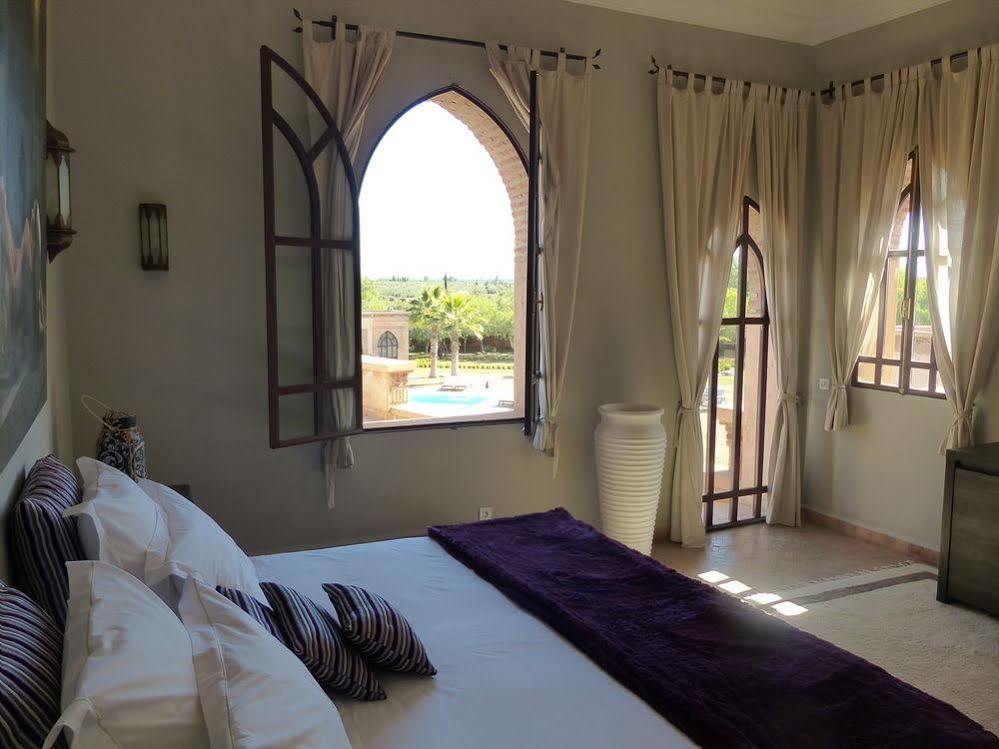 Le Cazar Hotel El Ain Eksteriør billede