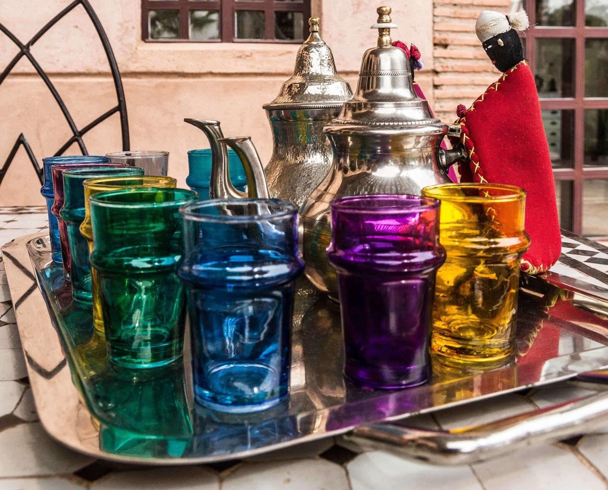 Le Cazar Hotel El Ain Eksteriør billede